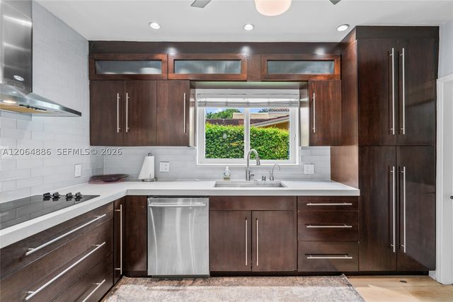 810 Venetia Ave, Coral Gables, FL 33134
