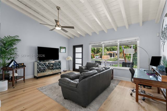 810 Venetia Ave, Coral Gables, FL 33134