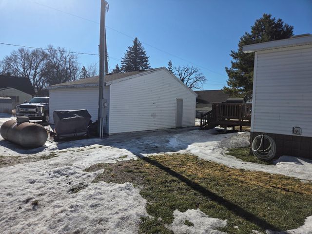 204 E 4th Street, Donnelly, MN 56235