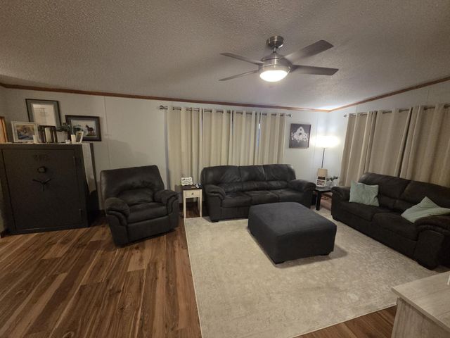 204 E 4th Street, Donnelly, MN 56235