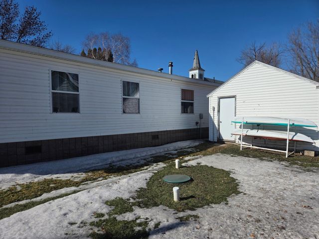 204 E 4th Street, Donnelly, MN 56235