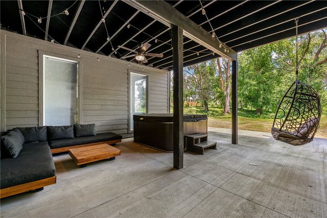 517 Hook Street, Bentonville, AR 72712