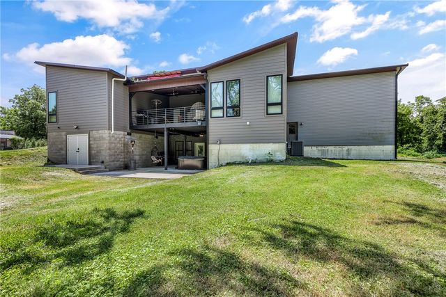 517 Hook Street, Bentonville, AR 72712