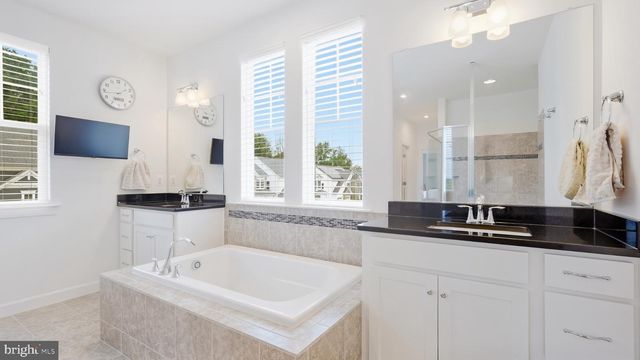 514 PEPPERIDGE DR, Stafford, VA 22554