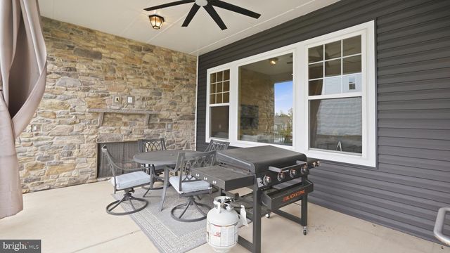 514 PEPPERIDGE DR, Stafford, VA 22554