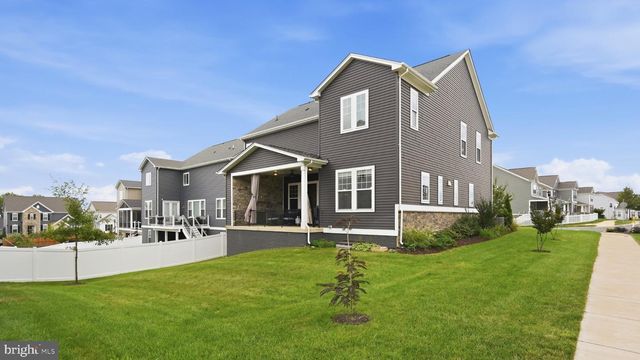 514 PEPPERIDGE DR, Stafford, VA 22554