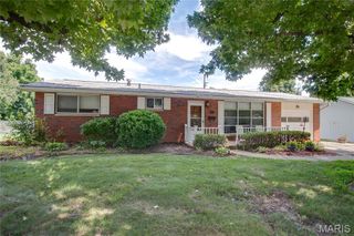 5411 Nelson Place, Alton, IL 62002