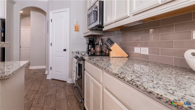 3314 Long Fellow Drive, Belton, TX 76513