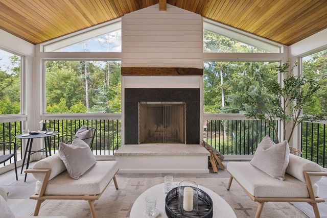 4240 Sidell Trail, Edina, MN 55416