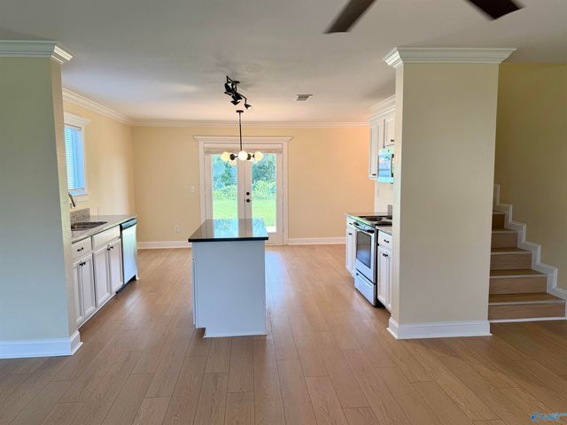 226 Dormont Drive, Huntsville, AL 35810