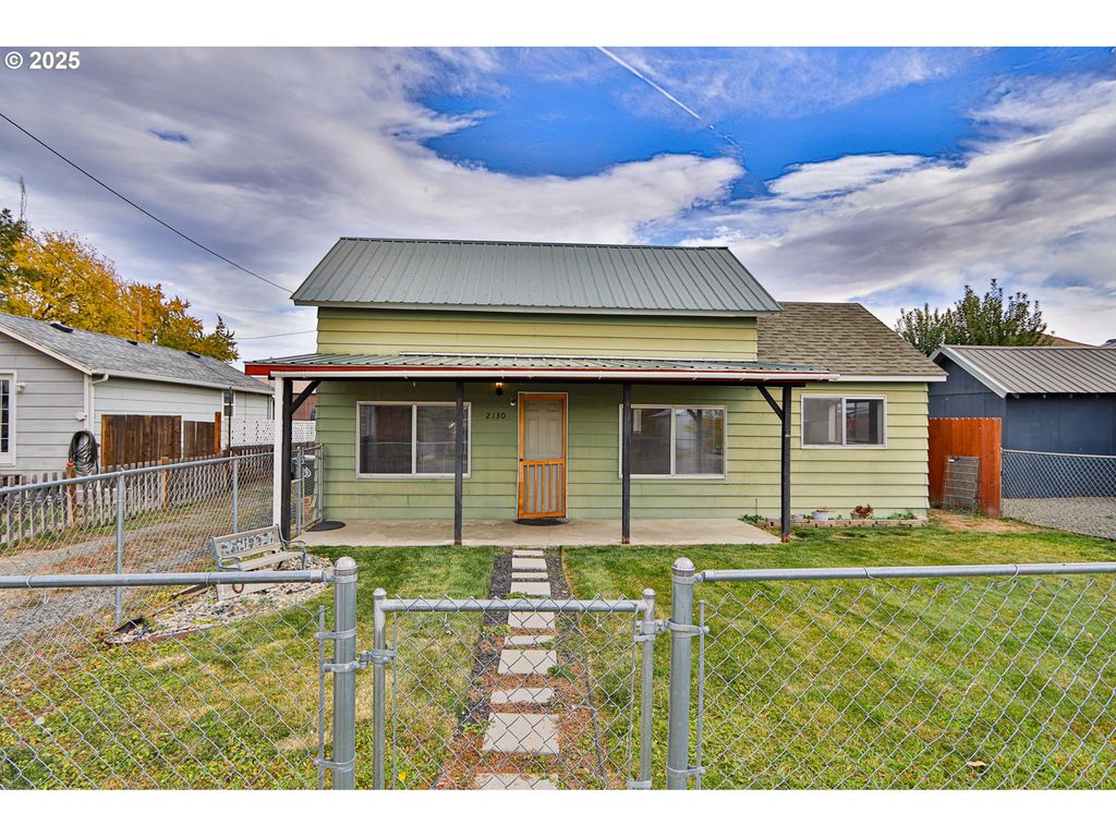 2130 CHERRY St, Baker City, OR 97814