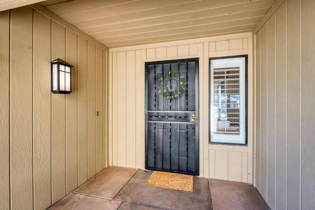 1621 Tollhouse Lane, Clovis, CA 93611