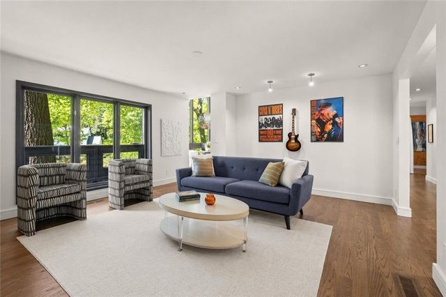 365 Brentwood Terrace NE, Atlanta, GA 30305