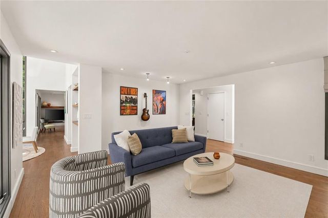 365 Brentwood Terrace NE, Atlanta, GA 30305