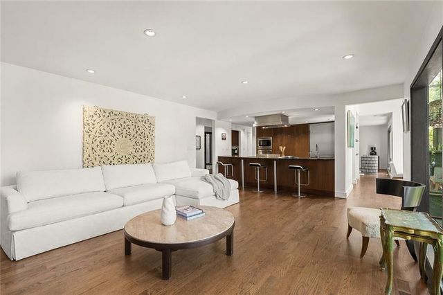 365 Brentwood Terrace NE, Atlanta, GA 30305