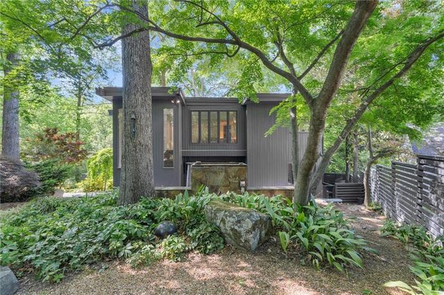365 Brentwood Terrace NE, Atlanta, GA 30305