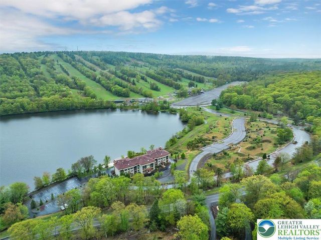 320 Hummingbird Way 302, Kidder Twp S, PA 18624