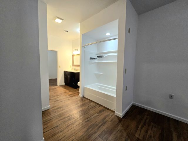 321 S John Locke Rd, Mcminnville, TN 37110