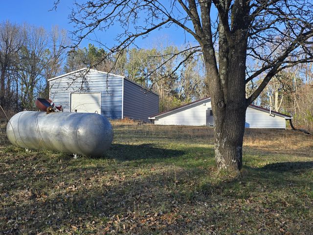 321 S John Locke Rd, Mcminnville, TN 37110