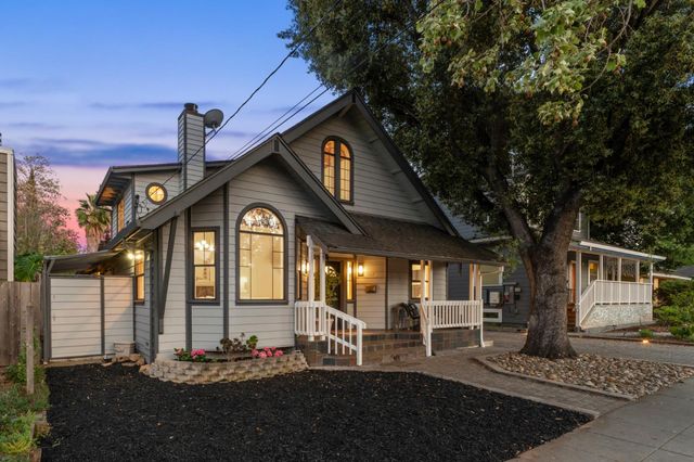 537 Mountain View Avenue, Mountain View, CA 94041