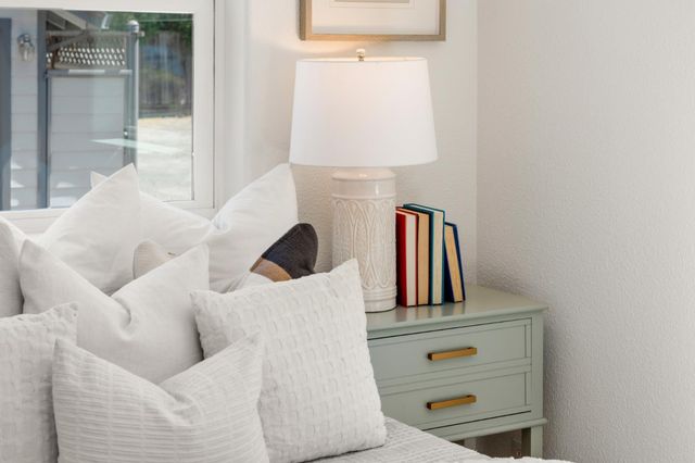 537 Mountain View Avenue, Mountain View, CA 94041