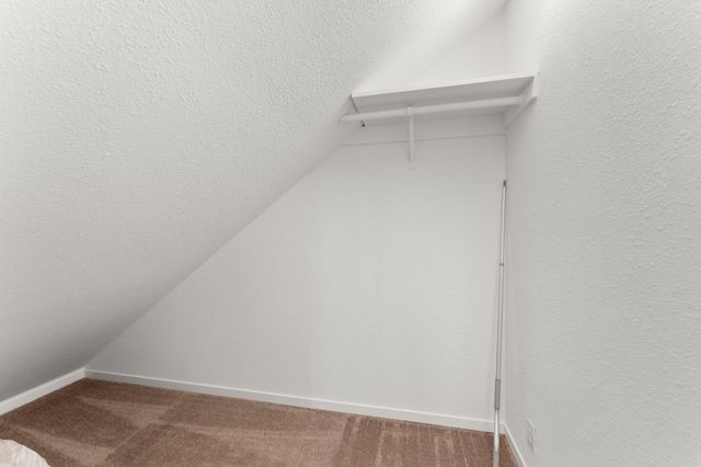 537 Mountain View Avenue, Mountain View, CA 94041