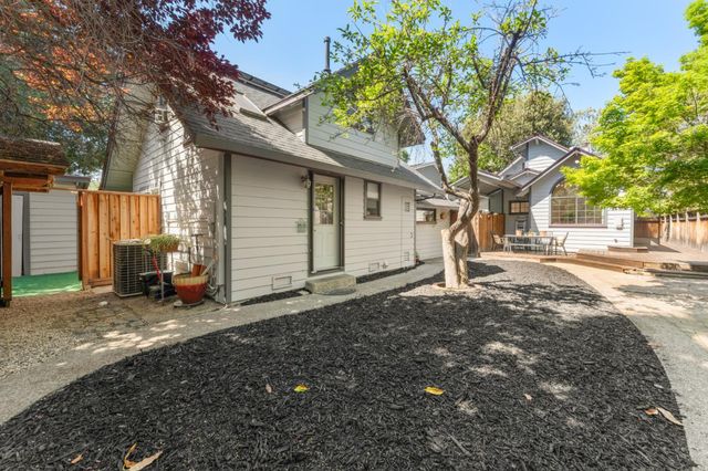 537 Mountain View Avenue, Mountain View, CA 94041