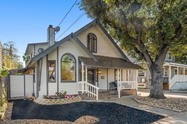 537 Mountain View Avenue, Mountain View, CA 94041