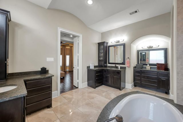 26 Woodborough Way, Spring, TX 77389