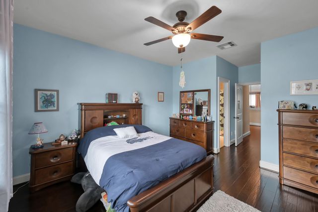 26 Woodborough Way, Spring, TX 77389
