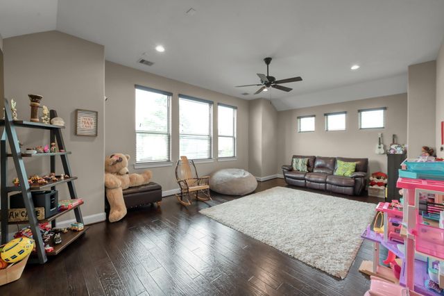 26 Woodborough Way, Spring, TX 77389