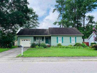 105 Willow Ridge Rd., Myrtle Beach, SC 29588