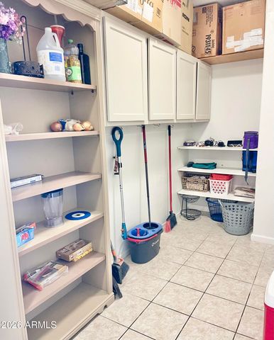 9025 S 6TH Street, Phoenix, AZ 85042