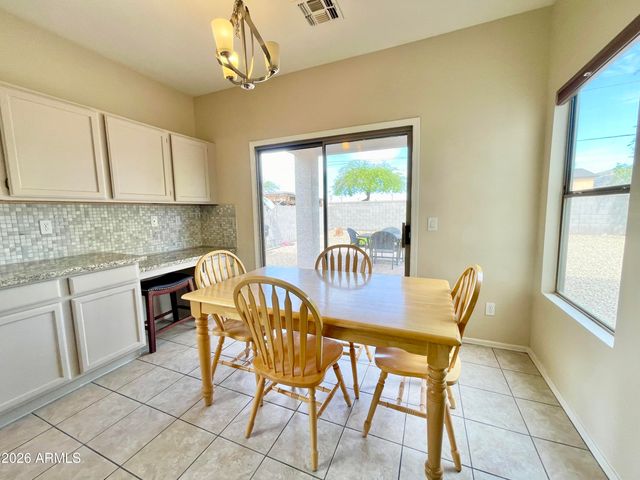 9025 S 6TH Street, Phoenix, AZ 85042