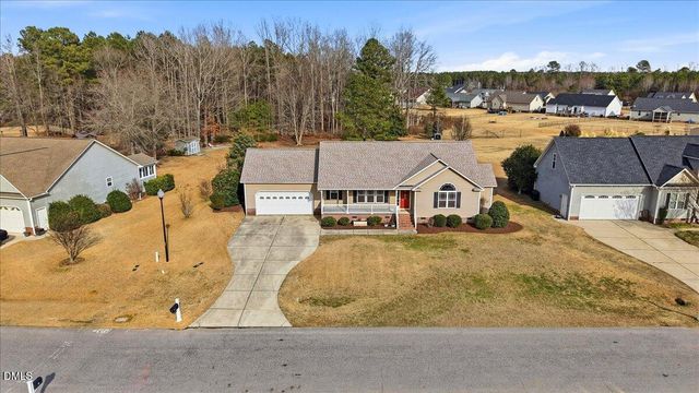 64 Bluestone Drive, Smithfield, NC 27577
