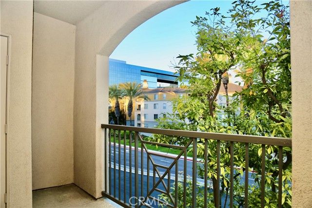 1358 Scholarship, Irvine, CA 92612