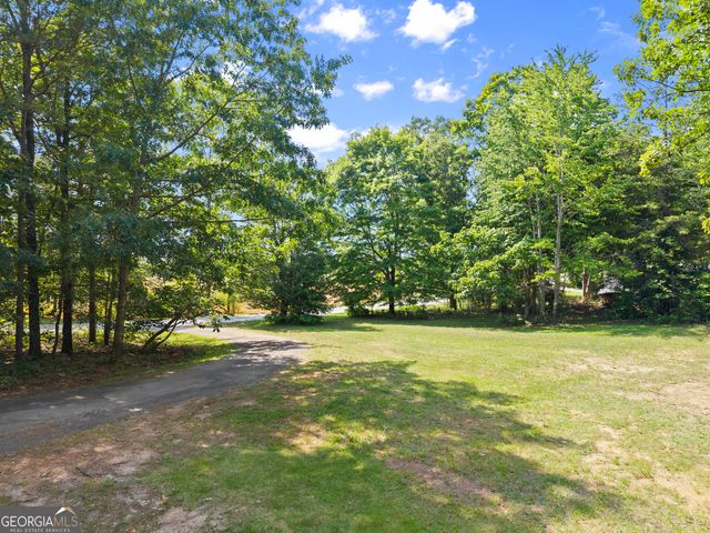 3501 Looper Lake Road, Gainesville, GA 30506