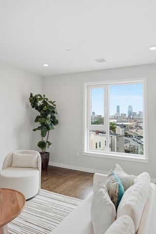 267 Old Colony 601, Boston, MA 02127