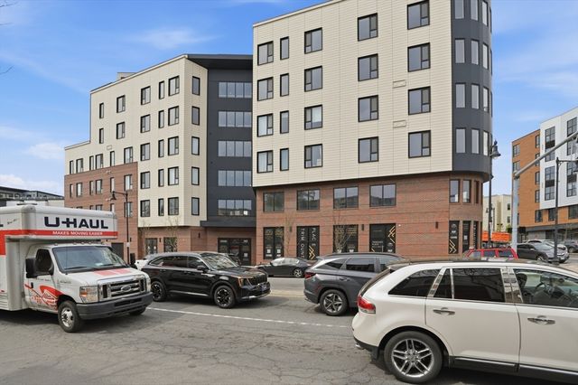 267 Old Colony 601, Boston, MA 02127