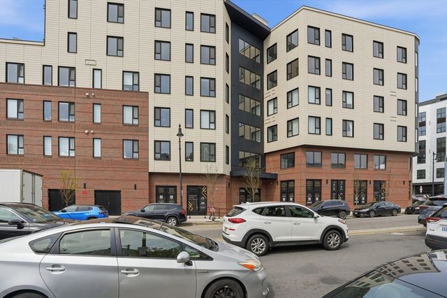 267 Old Colony 601, Boston, MA 02127