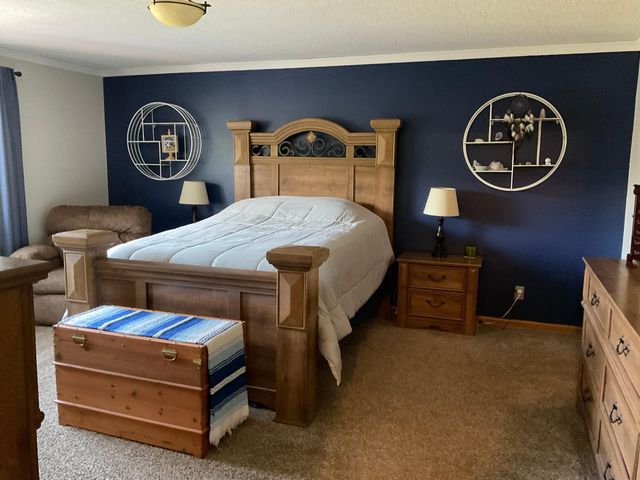 1515 Calvary Hill Lane, Saint Cloud, MN 56301