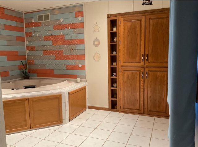 1515 Calvary Hill Lane, Saint Cloud, MN 56301