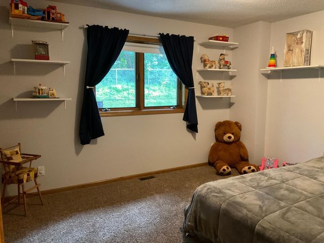 1515 Calvary Hill Lane, Saint Cloud, MN 56301