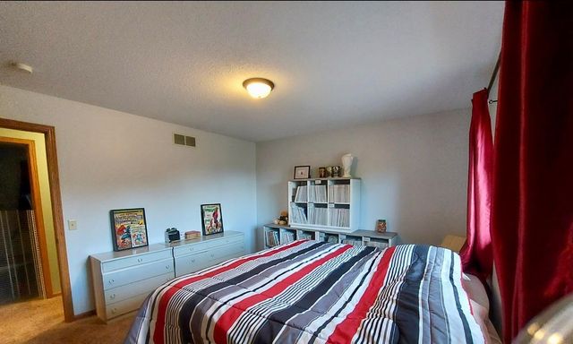 1515 Calvary Hill Lane, Saint Cloud, MN 56301