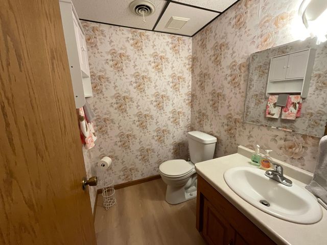 1515 Calvary Hill Lane, Saint Cloud, MN 56301