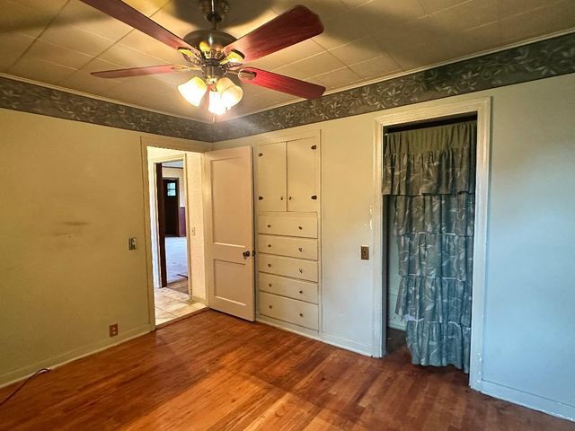 118 S 13th Street, Chesterton, IN 46304