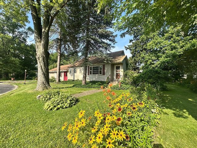 118 S 13th Street, Chesterton, IN 46304