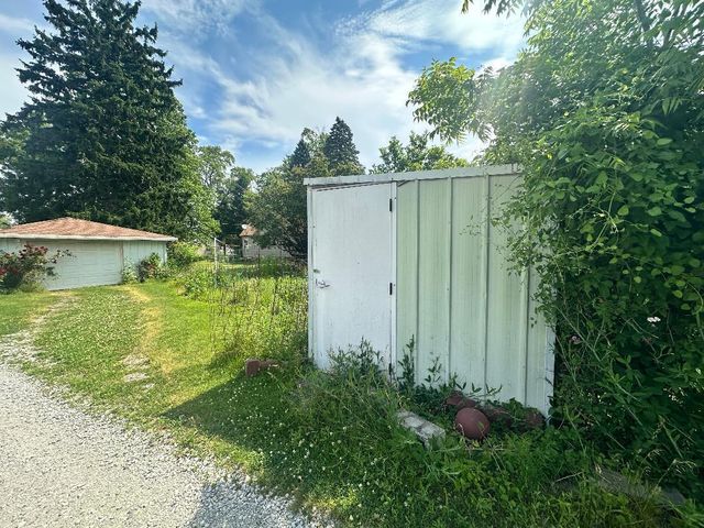 118 S 13th Street, Chesterton, IN 46304