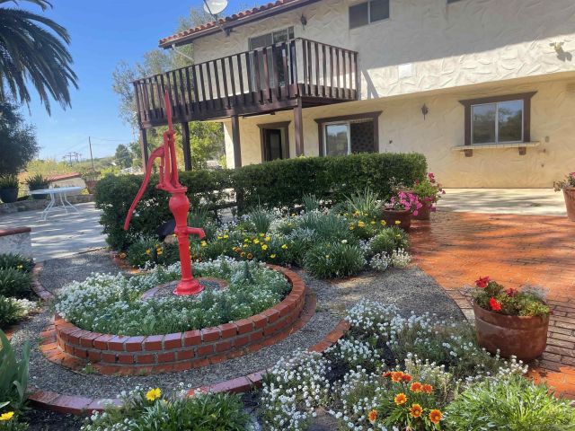 31600 Oak Glen Road, Valley Center, CA 92082