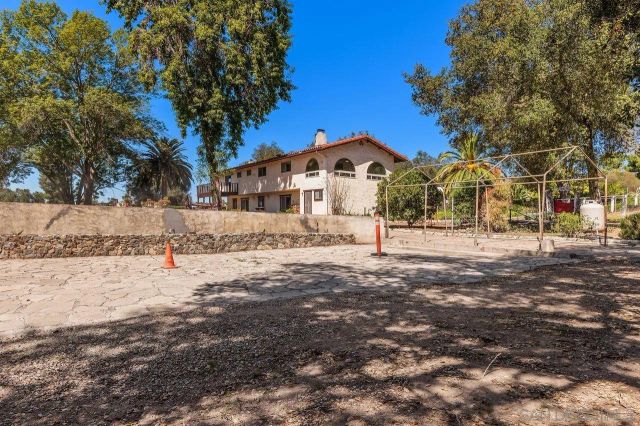 31600 Oak Glen Road, Valley Center, CA 92082